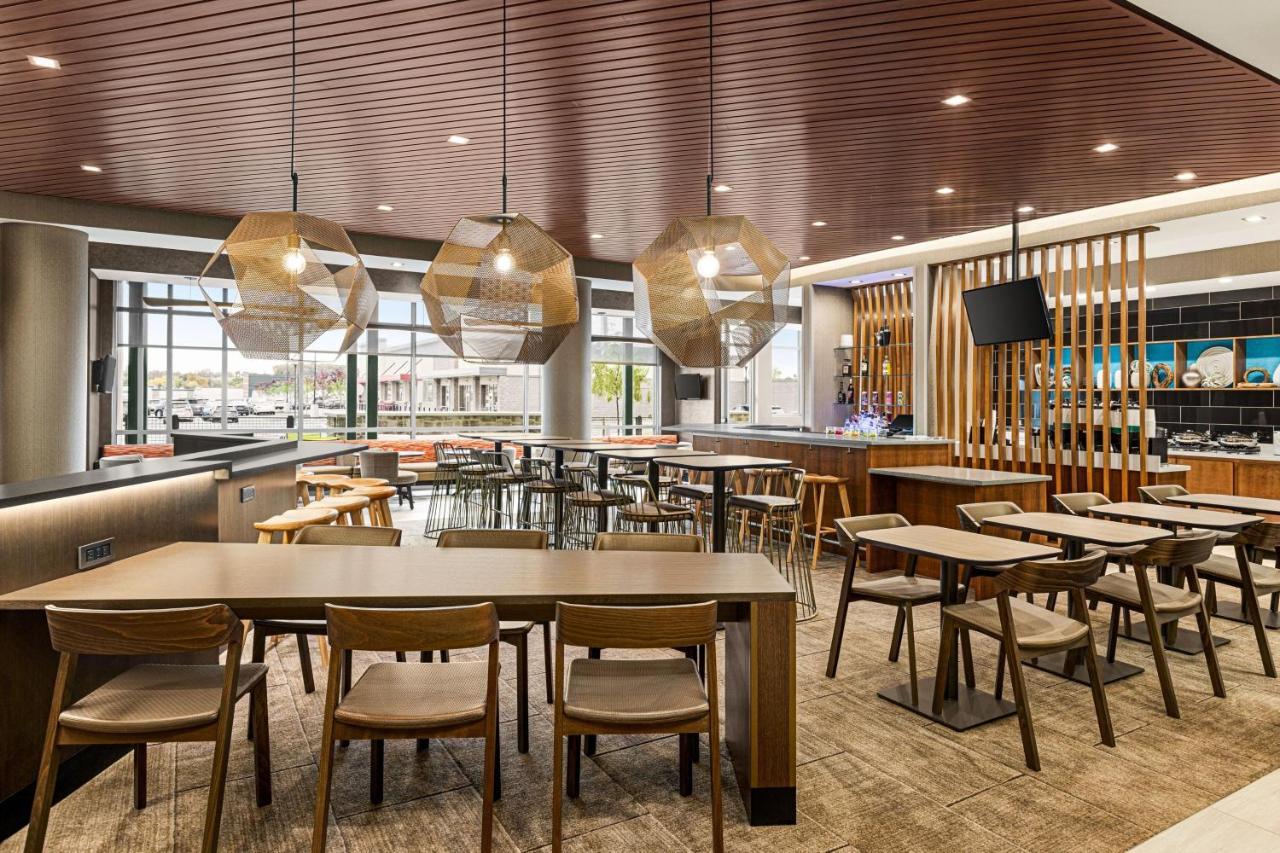 Springhill Suites By Marriott Camp Hill Exterior photo